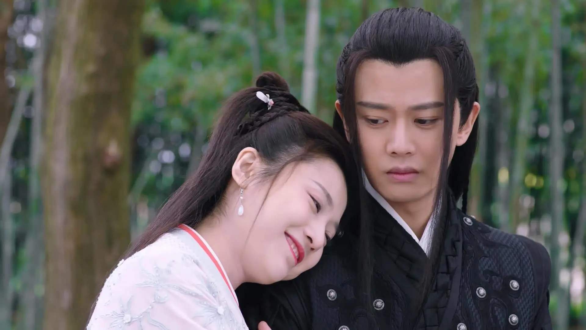 闪电战与魔术师，拜仁速胜摩纳哥，马丁内利全场最佳无争议