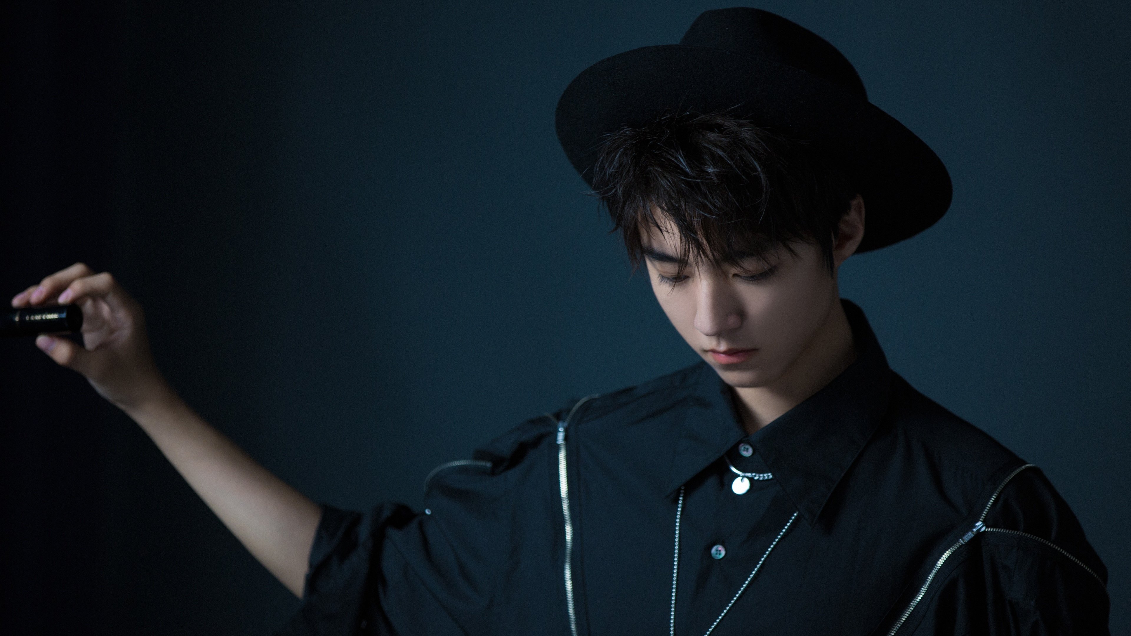 东方铁壁压制艺术之都,当斯通斯成为打破平衡的关键先生