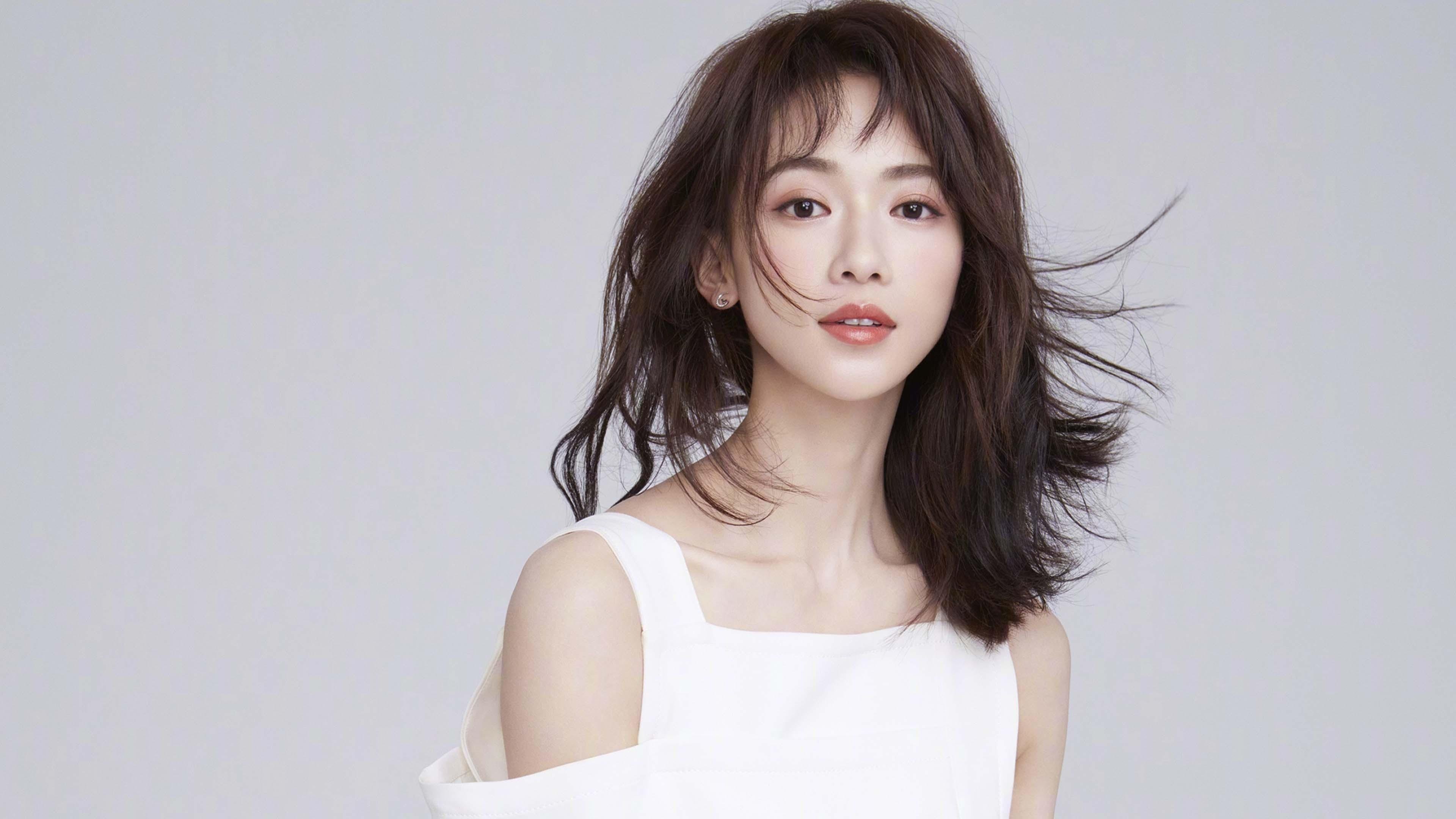 pg电子模拟器试玩在线-绿茵博弈，从西甲国家德比到中超赛场，战术压制如何决定胜负