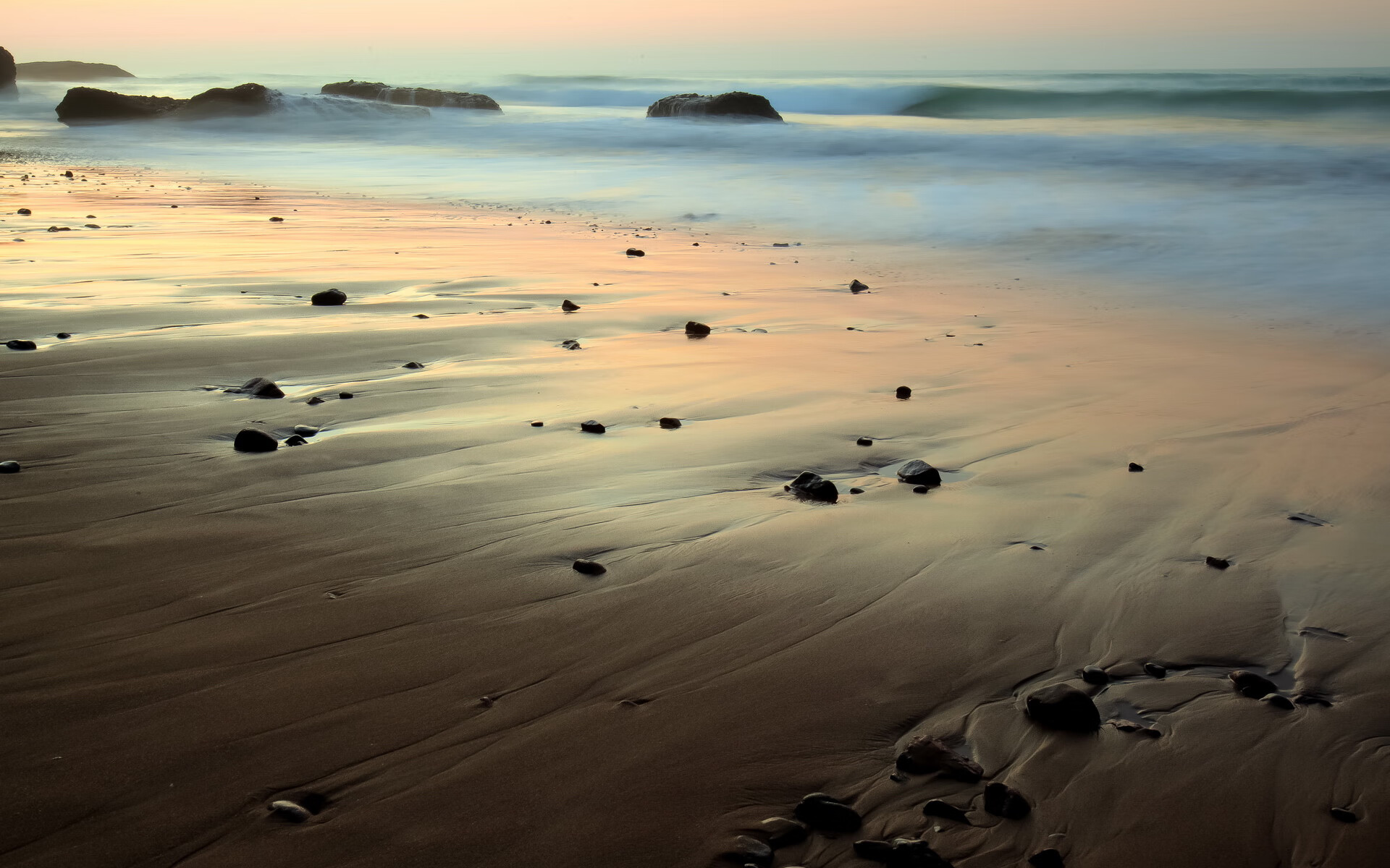 铁壁与激流的对决,阿克一锤定音,尤文式防守冲垮哥伦比亚豪情